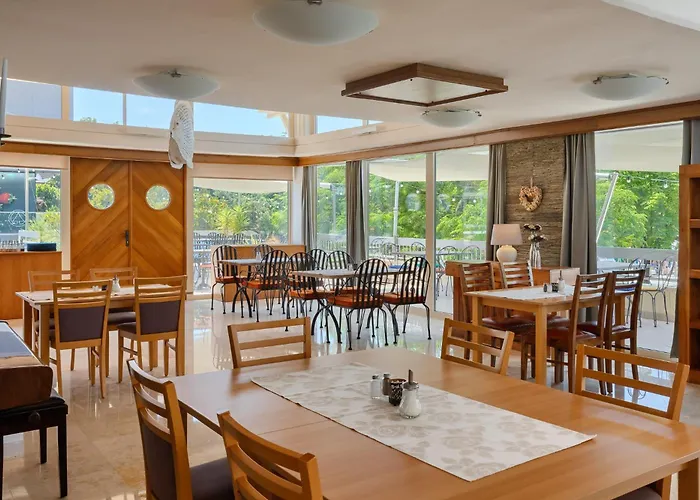 호텔 Hotel Porec 포레치