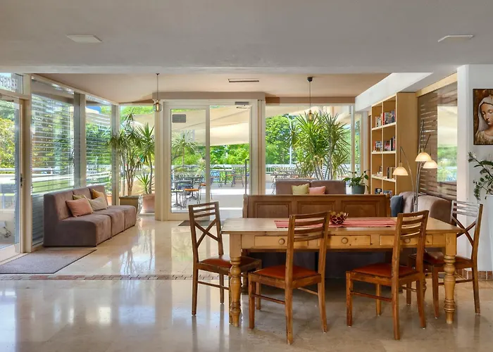 호텔 Hotel Porec 포레치