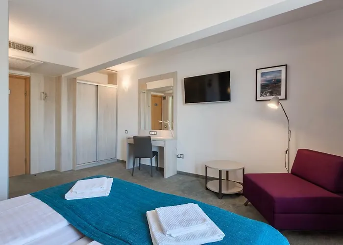 Hotel Porec 3* 포레치