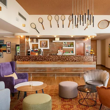 Hotel Porec 호텔