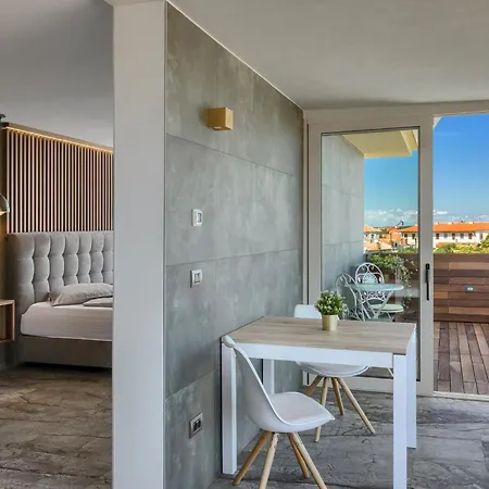 Hotel Porec 3* 포레치
