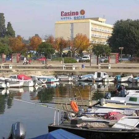 Hotel Porec Отель Пореч