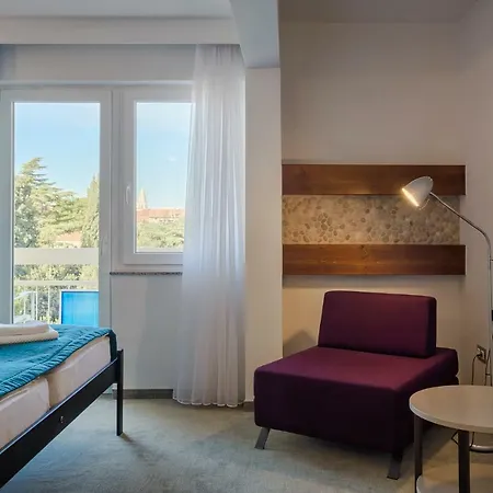 Hotel Porec 호텔