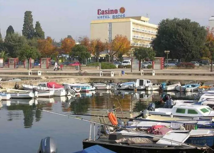 Hotel Porec Szálloda Poreč